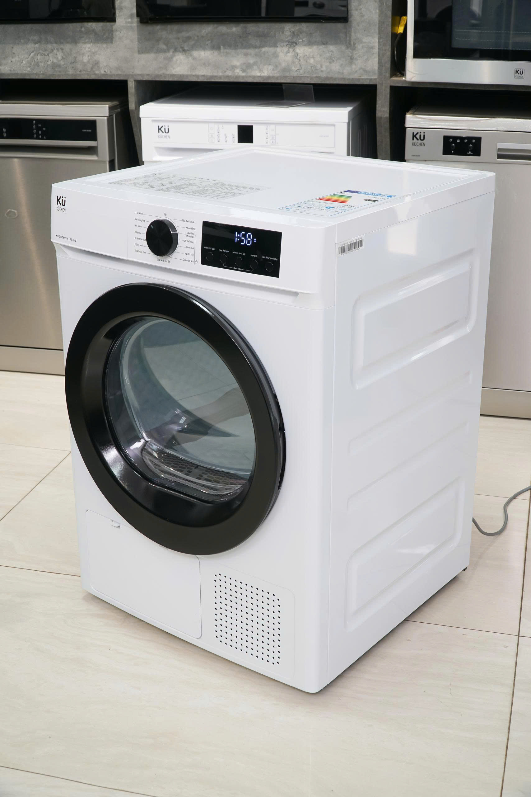 Máy sấy lạnh quần áo HeatPump KU DKD 81118